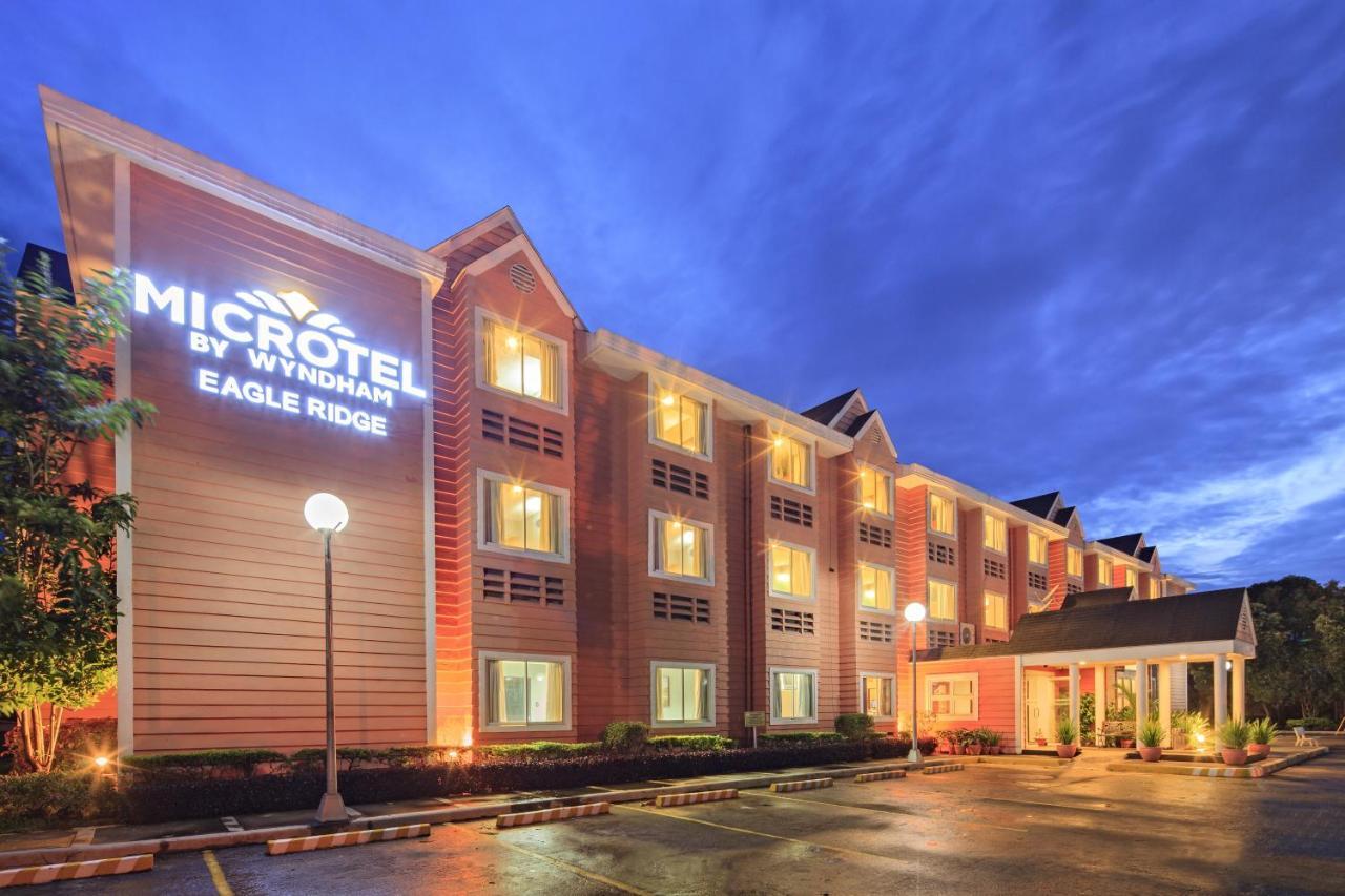 Microtel By Wyndham Eagle Ridge General Trias  Екстер'єр фото